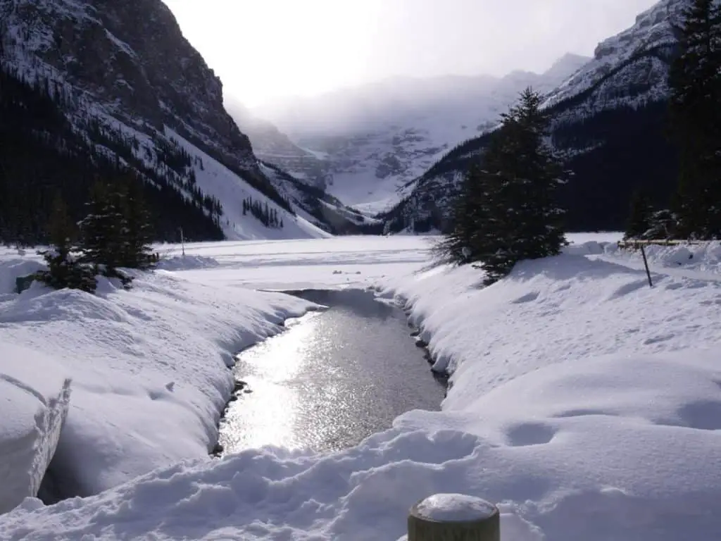 Gorgeous Lake Louise in its winter coat