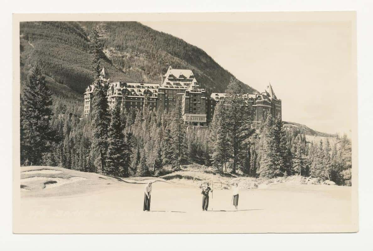 The Fascinating History of the Banff Springs Hotel – Park Pilgrim