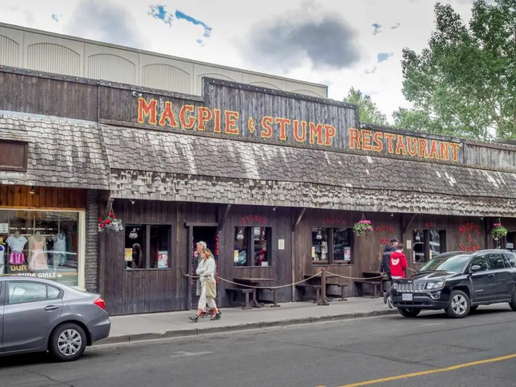 The Magpie & Stump Restaurant is one of your best gluten-free dining options in Banff