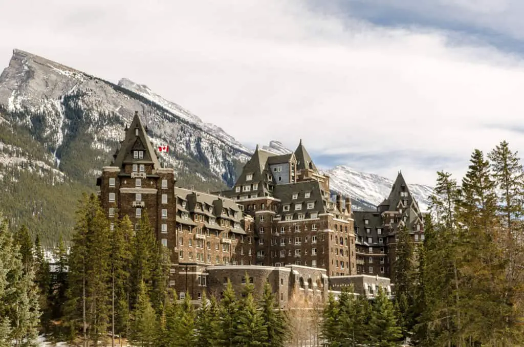 The Banff Springs Hotel against the backdrop of Rundle Mountain